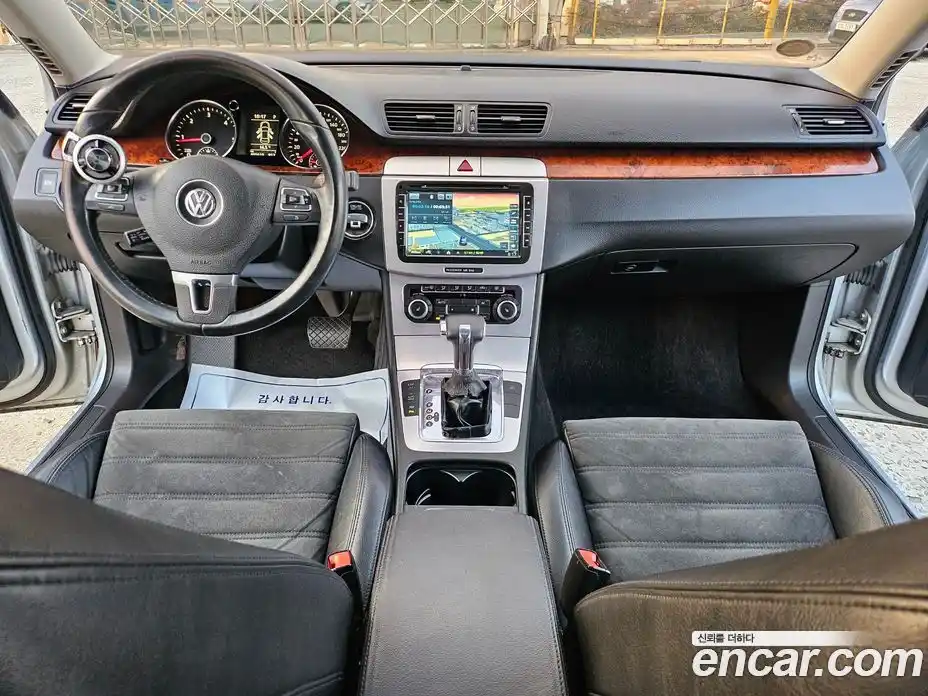 Volkswagen Passat 2011 2.0 гидро в Москве № 1405736, фото 13