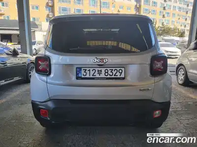 Jeep Renegade 2016 2.4 гидро в Москве № 1405934, миниатюра 7