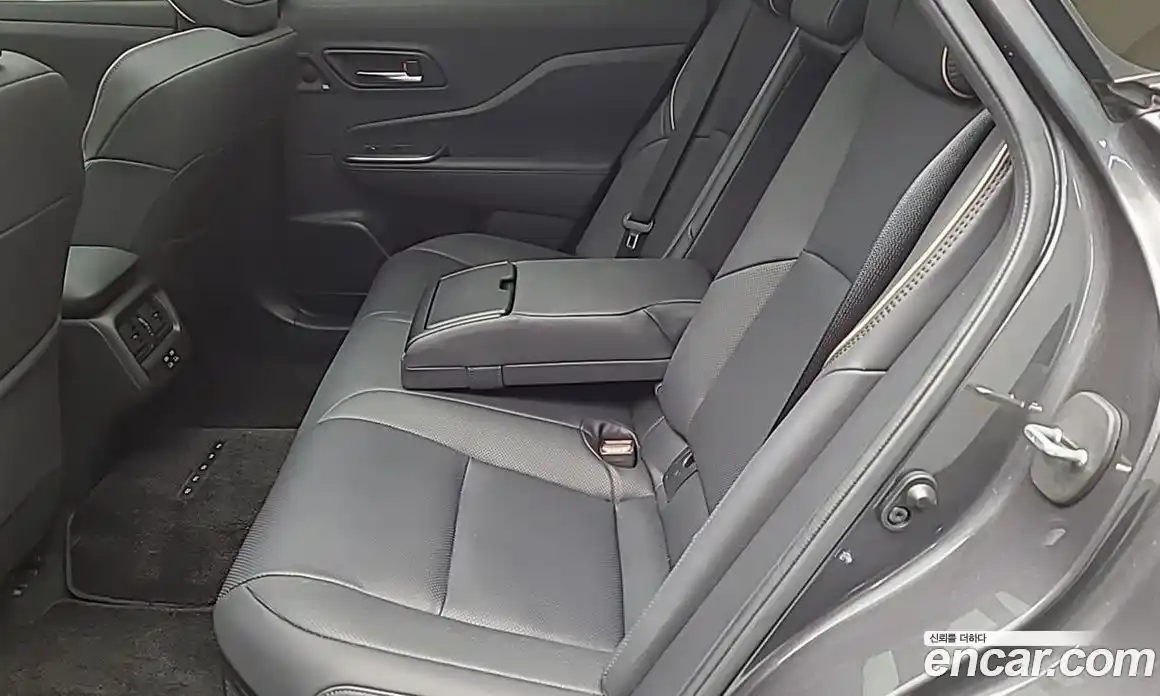 Toyota Crown 2023 2.4 гидро в Москве № 1405994, фото 11