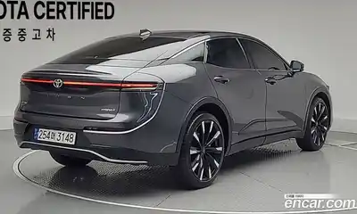 Toyota Crown 2023 2.4 гидро в Москве № 1405994, миниатюра 2