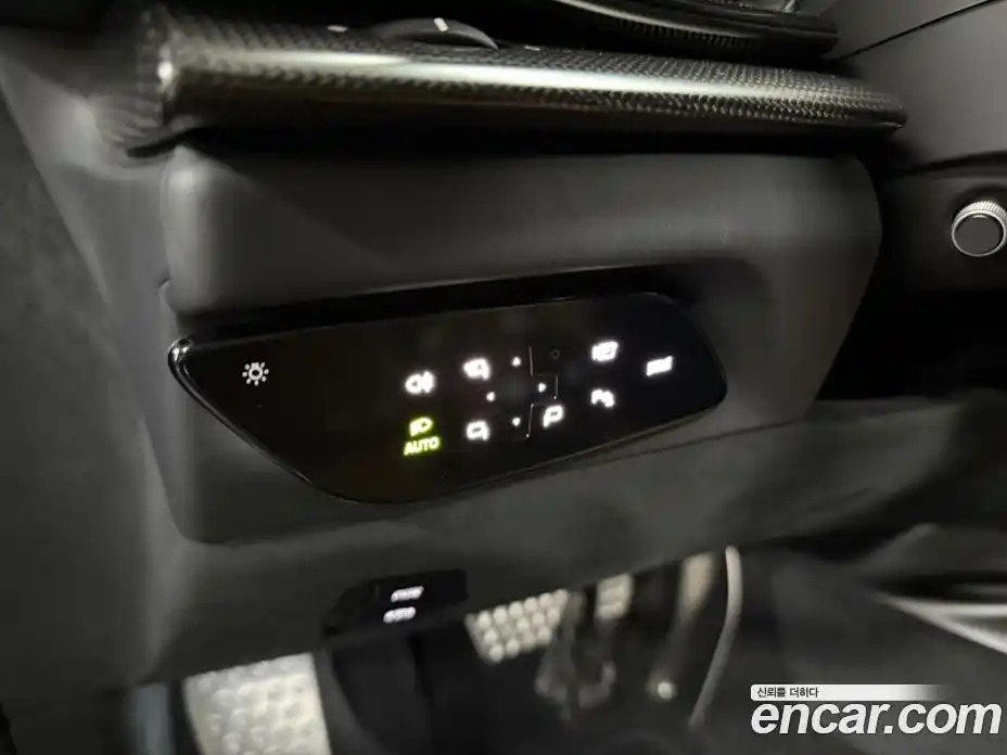 Ferrari Purosangue 2025 6.5 гидро в Москве № 1406387, фото 11