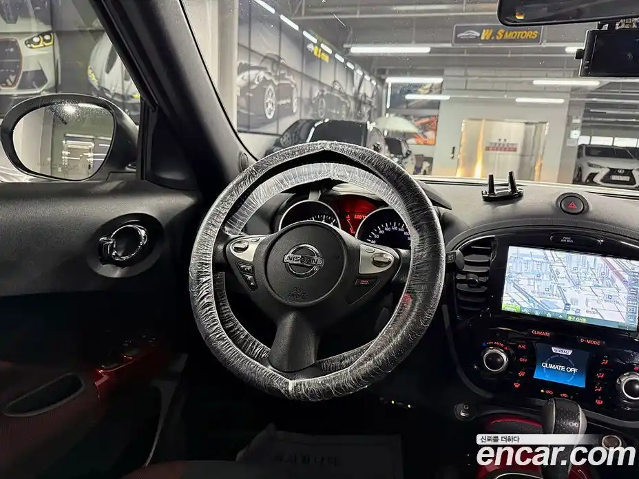 Nissan Juke 2014 1.6 гидро в Москве № 1406475, фото 15