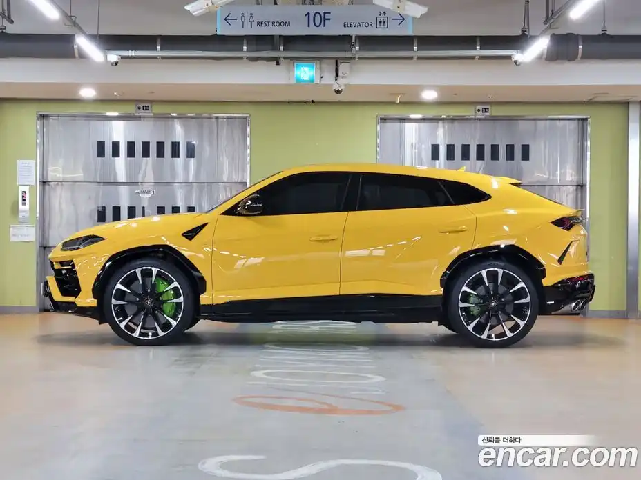 Lamborghini Urus 2021 4.0 гидро в Москве № 1406509, фото 3