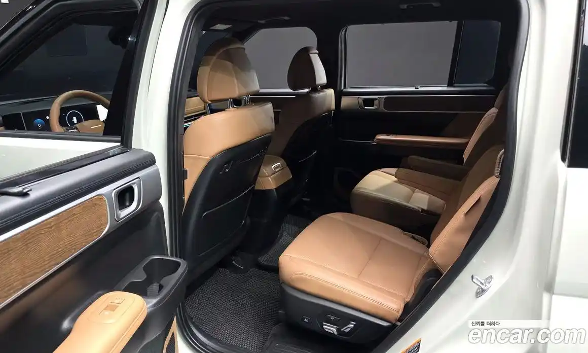 Hyundai Santa Fe 2024 2.5 гидро в Москве № 1417152, фото 12