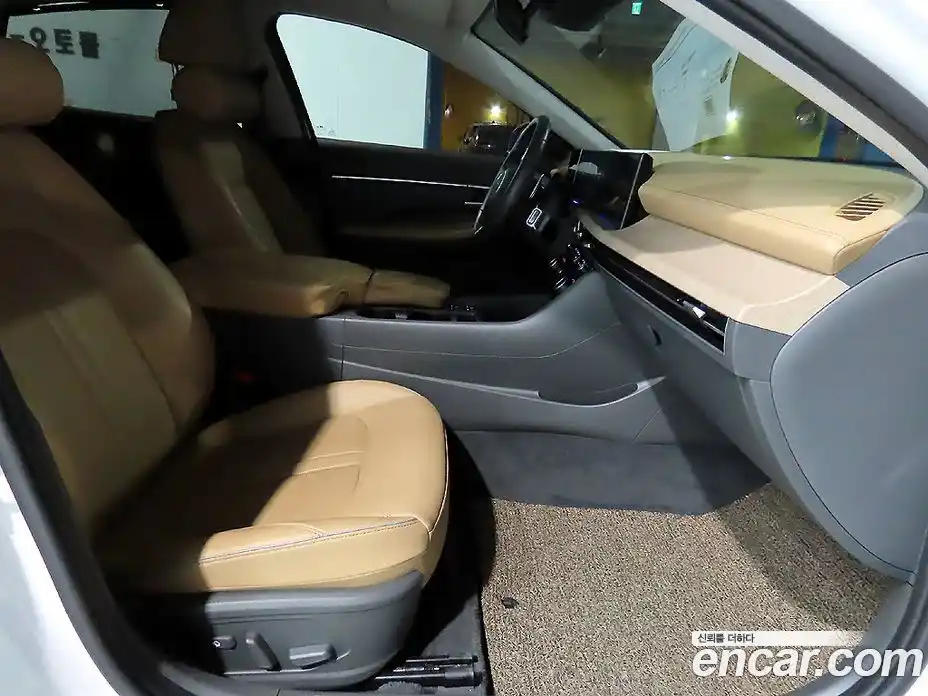 Hyundai Sonata 2024 1.6 гидро в Москве № 1417355, фото 12