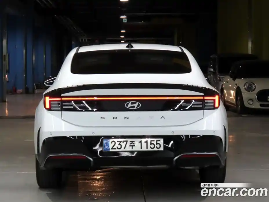 Hyundai Sonata 2024 1.6 гидро в Москве № 1417355, фото 4