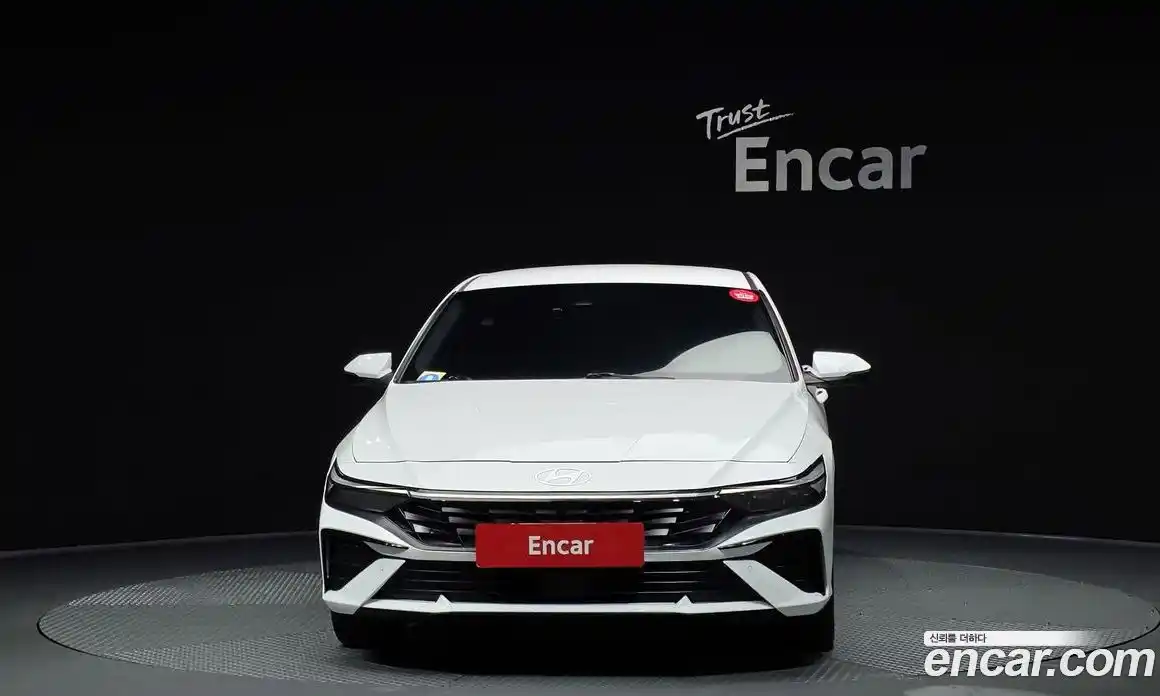 Hyundai Avante 2024 1.6 Автомат в Москве № 1417508, фото 3