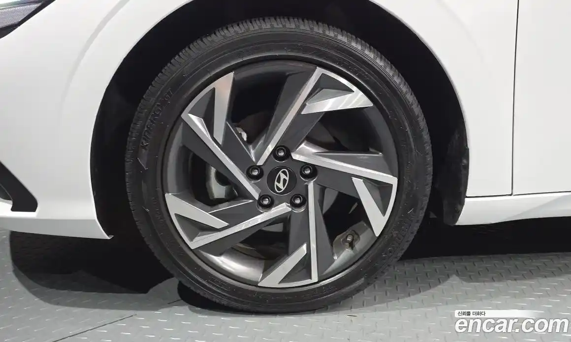 Hyundai Avante 2024 1.6 Автомат в Москве № 1417508, фото 5