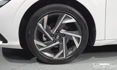 Hyundai Avante 2024 1.6 Автомат в Москве № 1417508, миниатюра 5