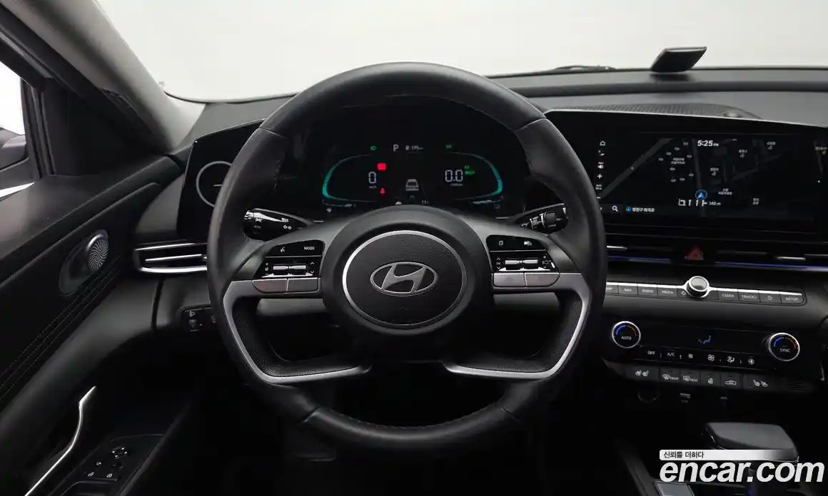 Hyundai Avante 2024 1.6 Автомат в Москве № 1417621, фото 13