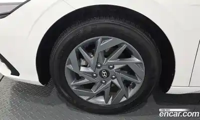 Hyundai Avante 2024 1.6 Автомат в Москве № 1417621, миниатюра 5