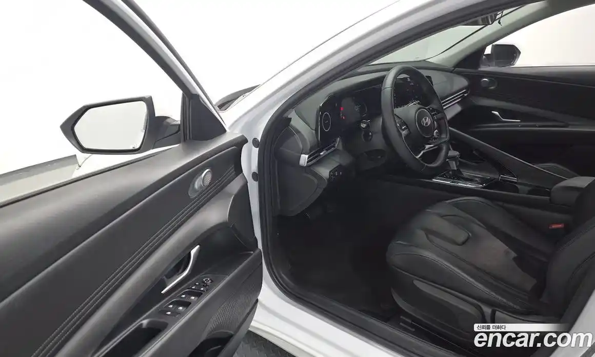 Hyundai Avante 2024 1.6 Автомат в Москве № 1417621, фото 10