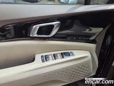 Kia Canival 2025 3.5 гидро в Москве № 1417872, миниатюра 10