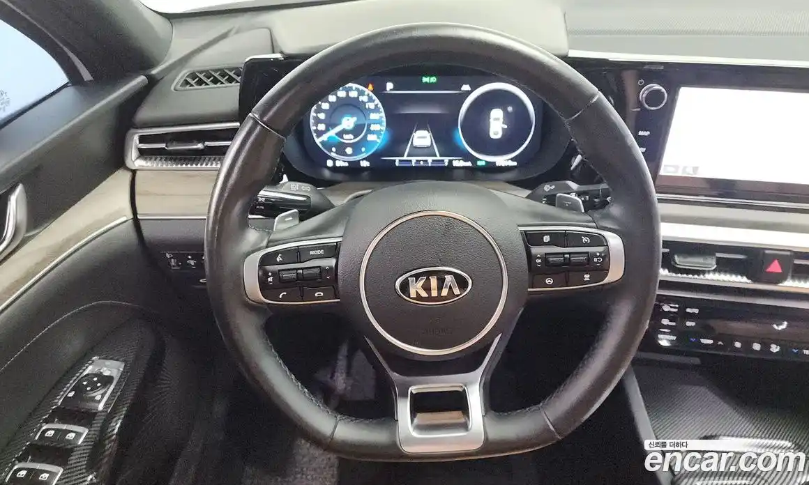 Kia K5 2021 1.6 гидро в Москве № 1418053, фото 13