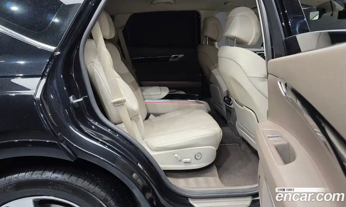 Genesis GV80 2023 2.5 Автомат в Москве № 1418454, фото 12