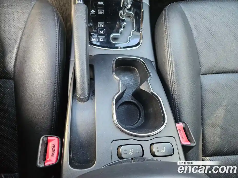 SsangYong Korando 2016 2.2 Автомат в Москве № 1419538, фото 11