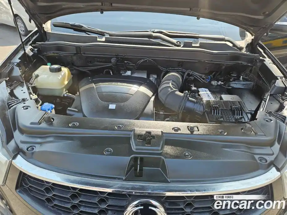 SsangYong Korando 2016 2.2 Автомат в Москве № 1419538, фото 16