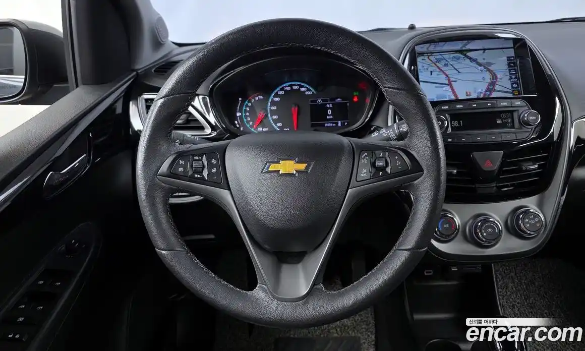 Chevrolet Spark 2019 1.0 гидро в Москве № 1419585, фото 12
