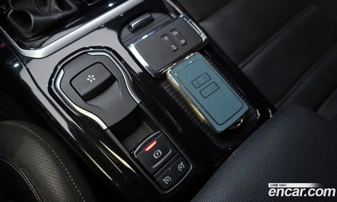Renault SM6 2018 1.5 гидро в Москве № 1420922, фото 16