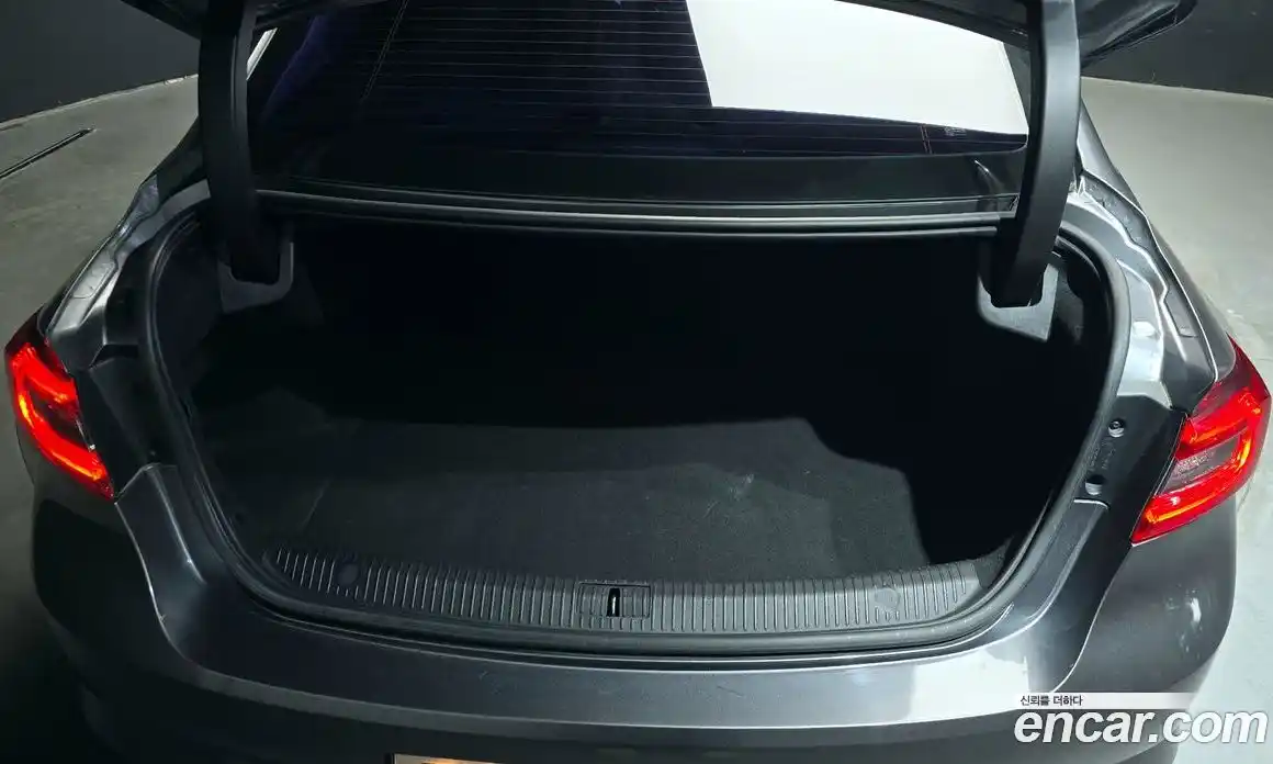 Renault SM6 2018 1.5 гидро в Москве № 1420922, фото 20