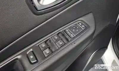 Renault QM3 2018 1.5 гидро в Москве № 1420941, миниатюра 12