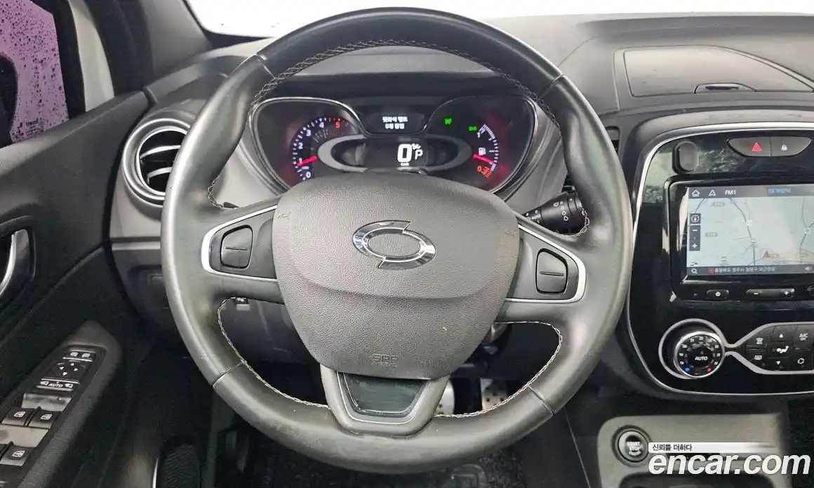 Renault QM3 2018 1.5 гидро в Москве № 1420941, фото 14