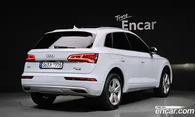 Audi Q5 2020 2.0 гидро в Москве № 1422347, миниатюра 2