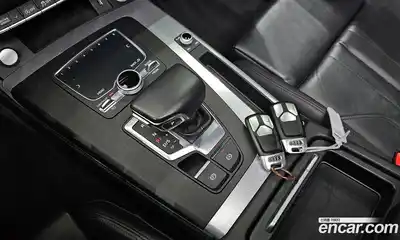 Audi Q5 2020 2.0 гидро в Москве № 1422347, миниатюра 9