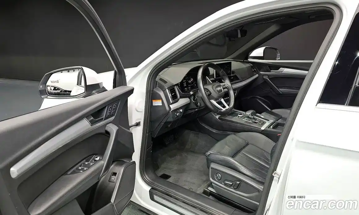 Audi Q5 2020 2.0 гидро в Москве № 1422347, фото 10