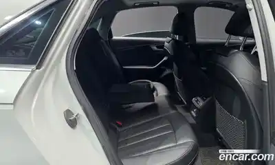 Audi A4 2018 2.0 гидро в Москве № 1422393, миниатюра 12