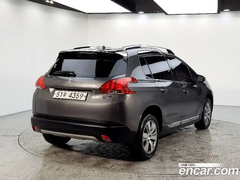 Peugeot 2008 2015 1.6 гидро в Москве № 1422464, фото 4