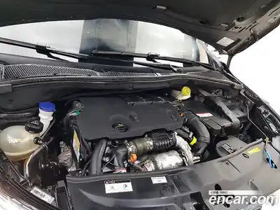 Peugeot 2008 2015 1.6 гидро в Москве № 1422464, миниатюра 6