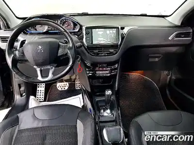 Peugeot 2008 2015 1.6 гидро в Москве № 1422464, миниатюра 7