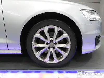 Audi A6 2015 2.0 гидро в Москве № 1422827, миниатюра 5