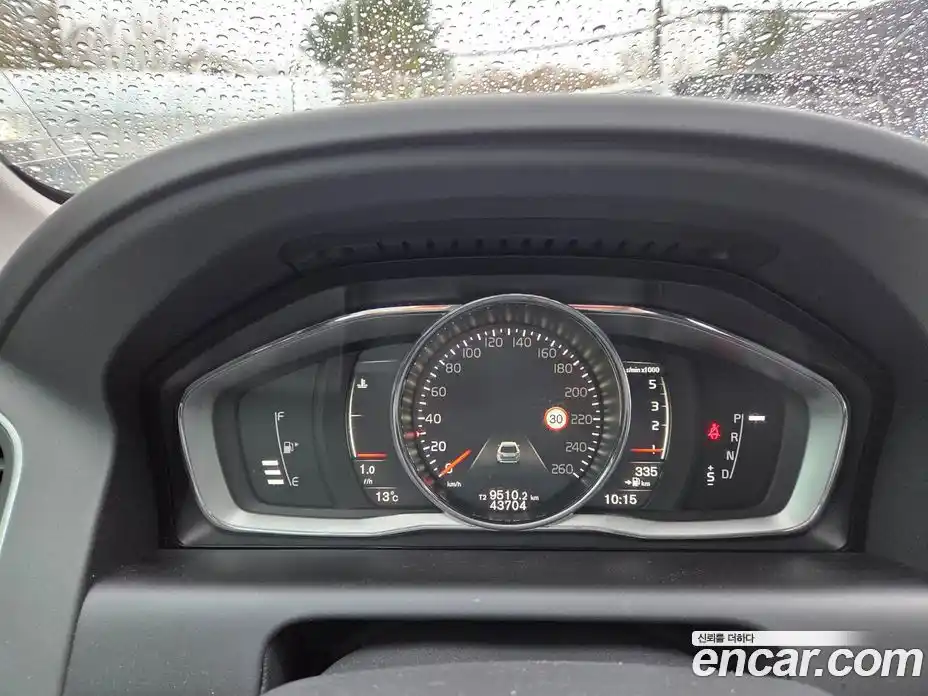 Volvo XC60 2016 2.0 гидро в Москве № 1422943, фото 8