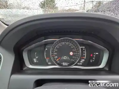 Volvo XC60 2016 2.0 гидро в Москве № 1422943, миниатюра 8