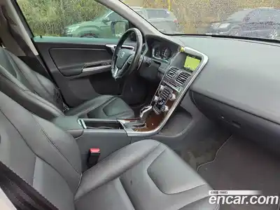 Volvo XC60 2016 2.0 гидро в Москве № 1422943, миниатюра 10