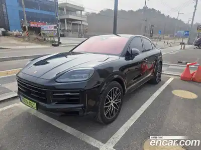 Porsche Cayenne, 2025
