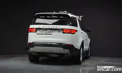 Land Rover Discovery 2017 3.0 гидро в Москве № 1423326, миниатюра 4
