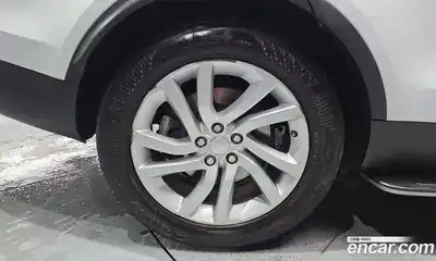Land Rover Discovery 2017 3.0 гидро в Москве № 1423326, миниатюра 5