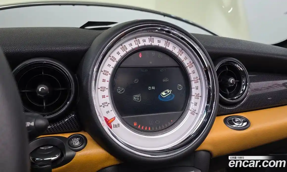 Mini Roadster 2013 1.6 гидро в Москве № 1423546, фото 13