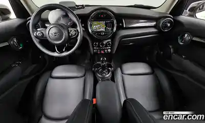 Mini Cooper 2021 2.0 гидро в Москве № 1423657, миниатюра 7