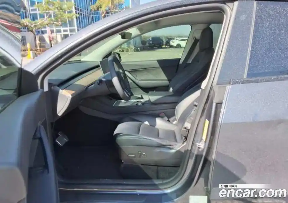 Tesla Model Y 2022 0.1 гидро в Москве № 1423860, фото 4