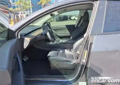 Tesla Model Y 2022 0.1 гидро в Москве № 1423860, миниатюра 4