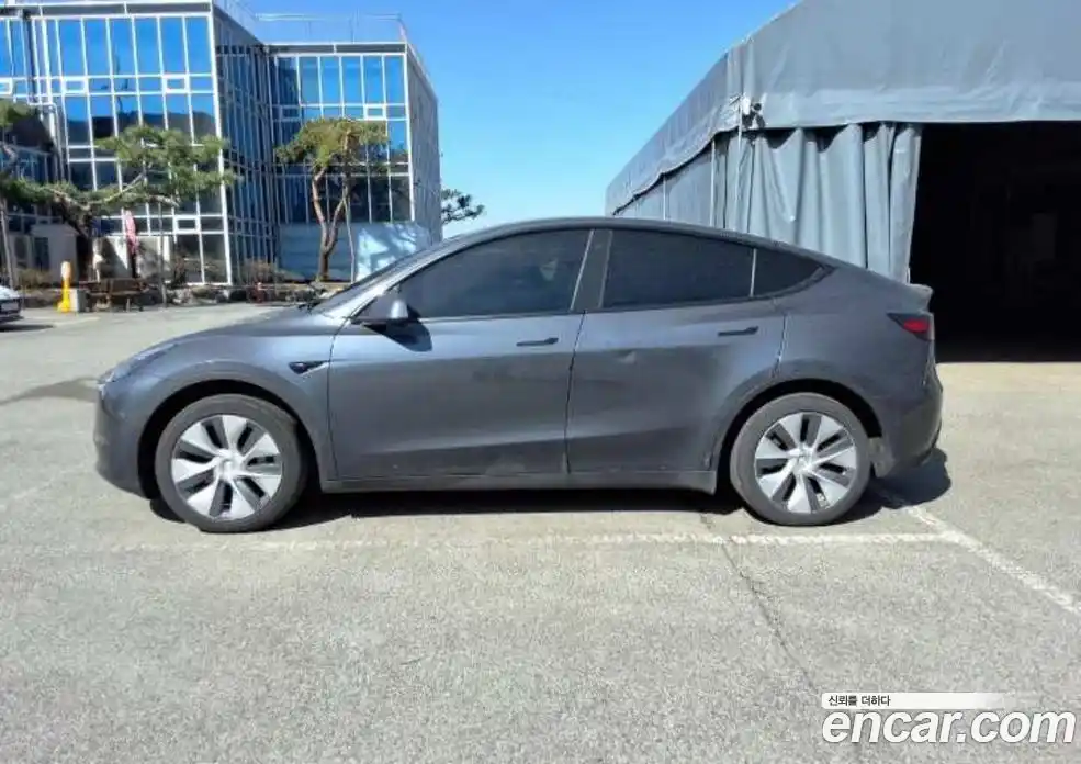 Tesla Model Y 2022 0.1 гидро в Москве № 1423860, фото 5