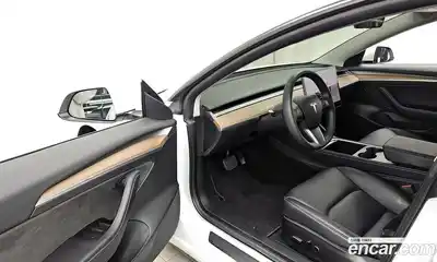 Tesla Model 3 2022 0.2 гидро в Москве № 1423866, миниатюра 10