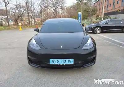 Tesla Model 3, 2022
