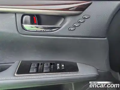 Lexus ES 2017 2.5 гидро в Москве № 1424049, миниатюра 11
