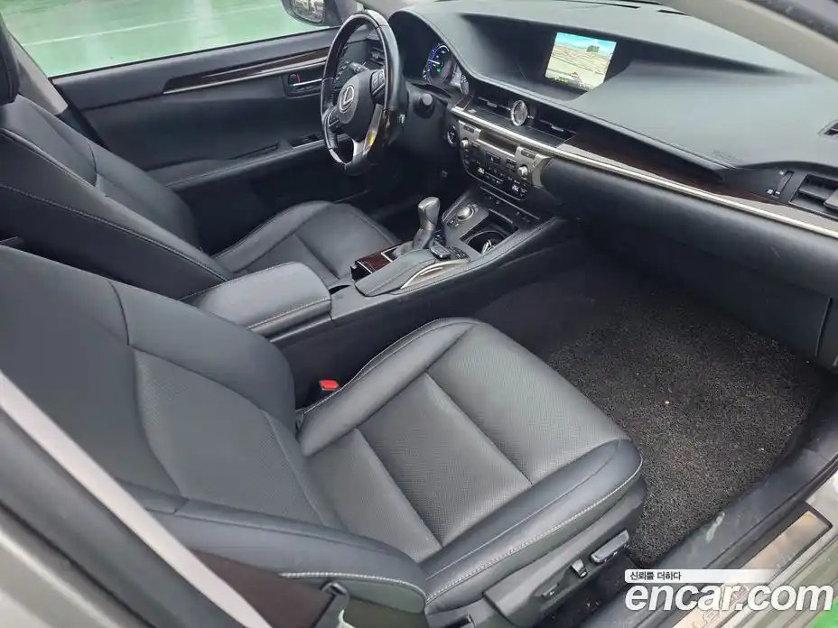 Lexus ES 2017 2.5 гидро в Москве № 1424049, фото 7