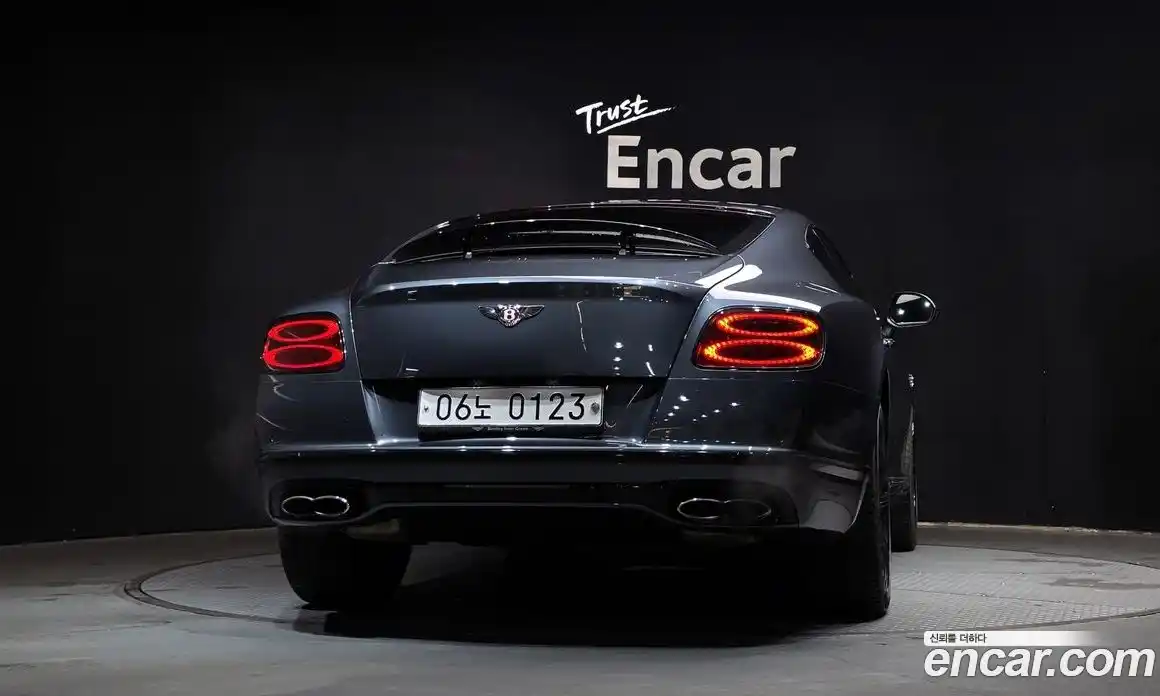 Bentley Continental 2016 4.0 гидро в Москве № 1424929, фото 4